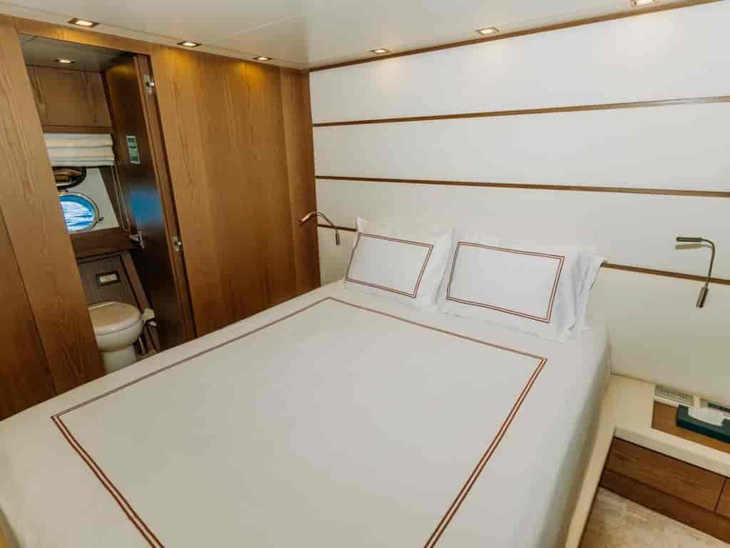 Boat picture 17
