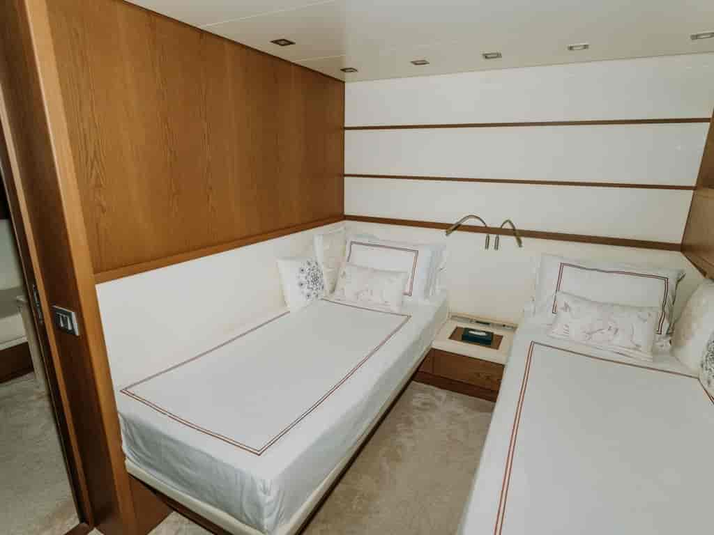 Boat picture 10