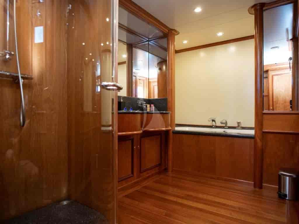 Boat picture 21