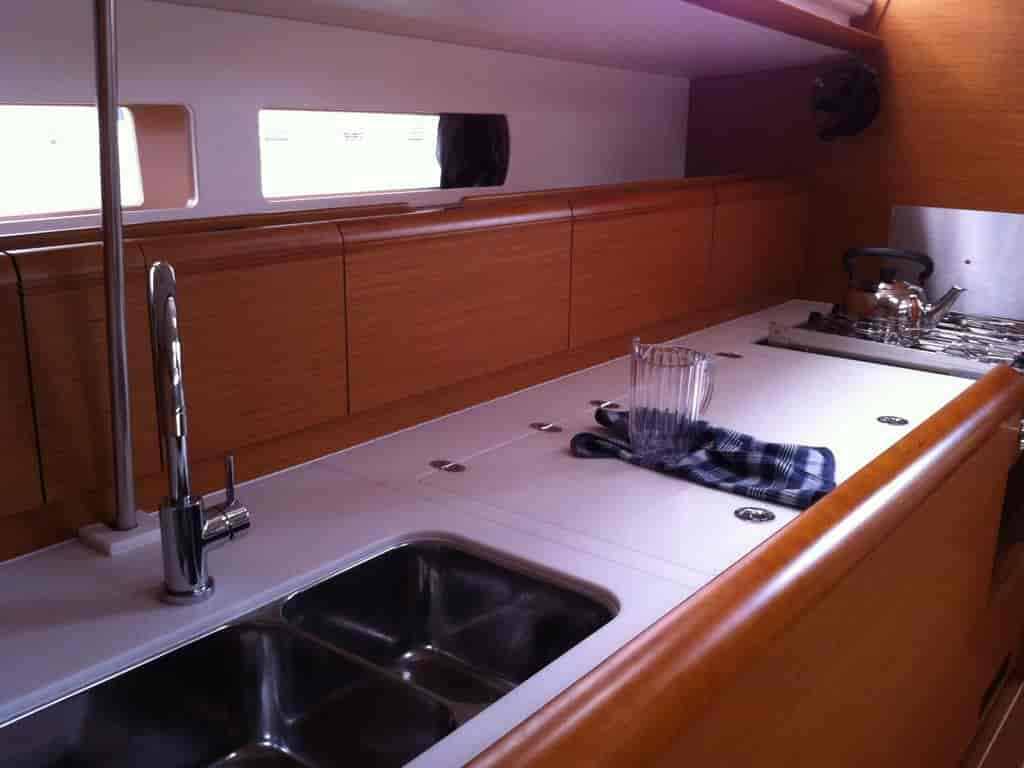 Boat picture 13
