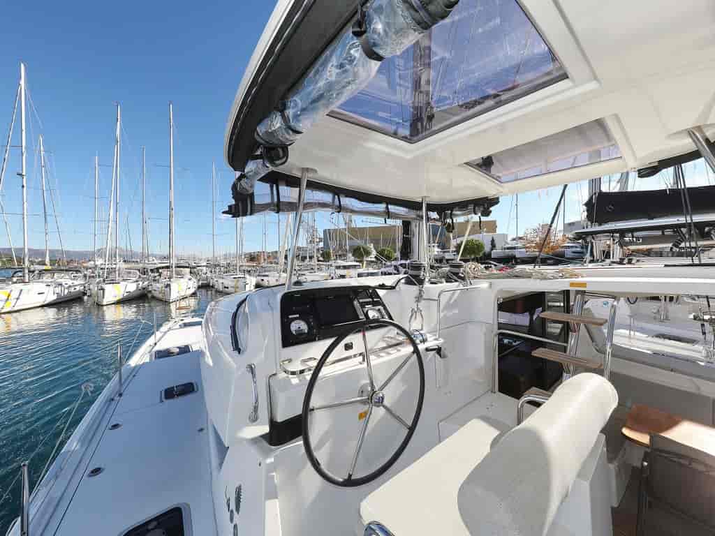 Boat picture 9
