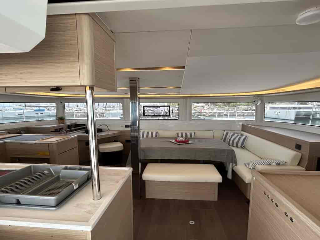 Boat picture 14