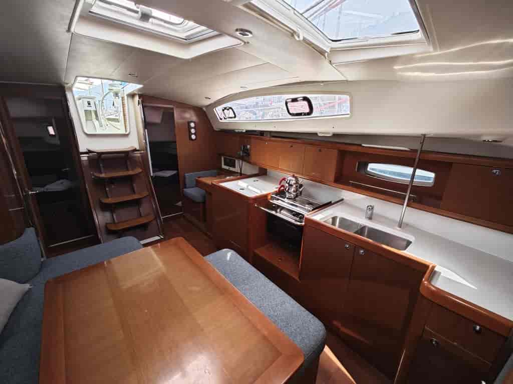 Boat picture 7