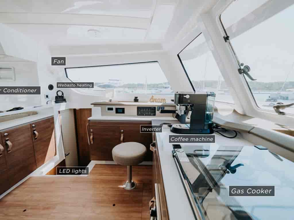 Boat picture 12