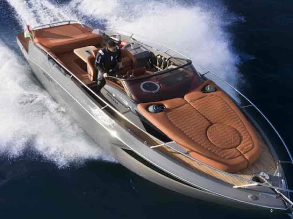 Boat picture 9