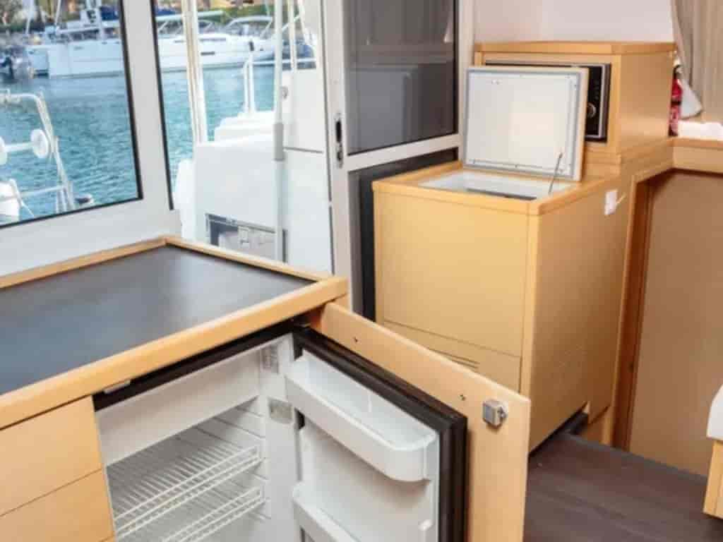 Boat picture 10