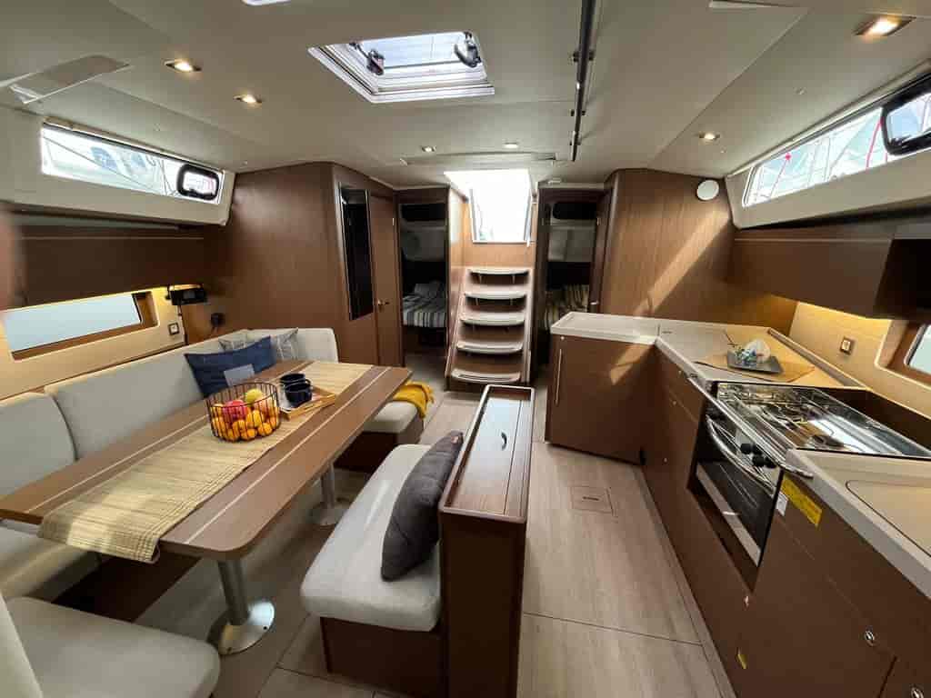 Boat picture 17