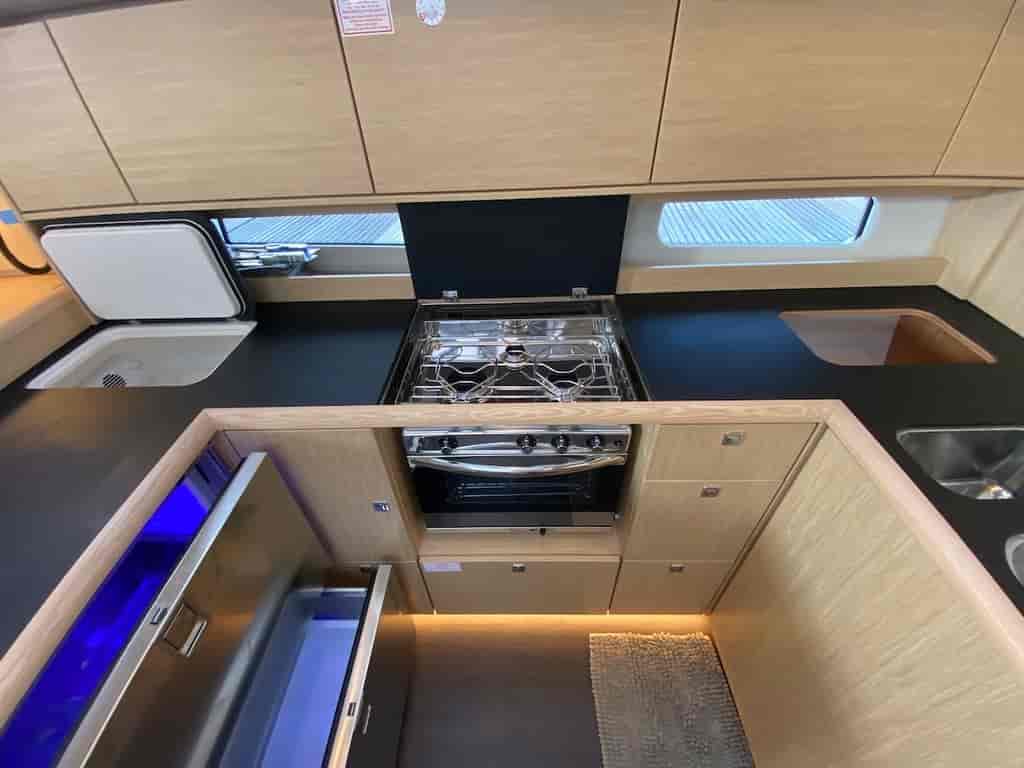 Boat picture 30