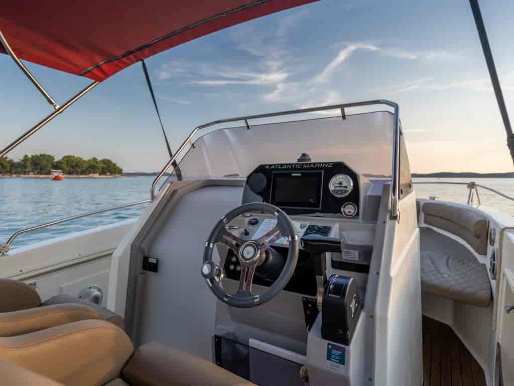 Boat picture 4