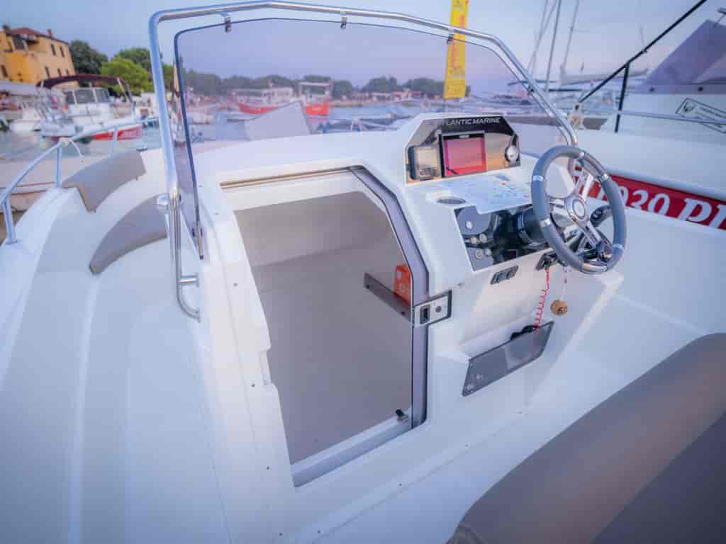 Boat picture 7