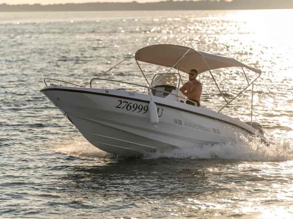 Boat picture 20