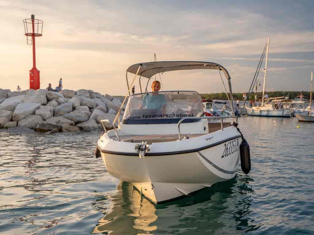 Boat picture 31