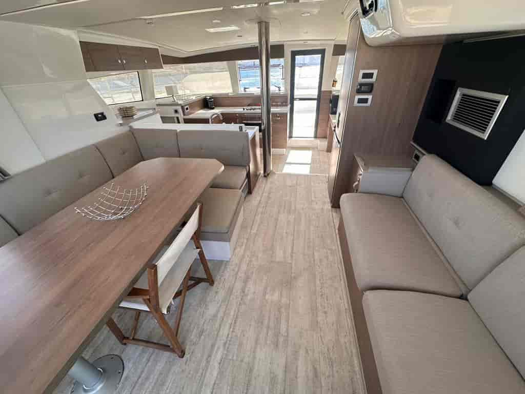 Boat picture 9