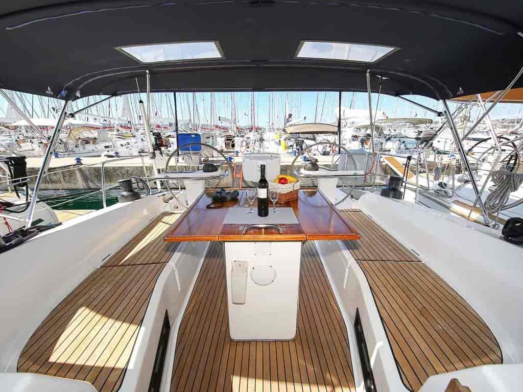 Boat picture 9