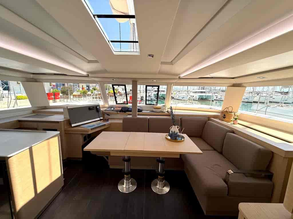 Boat picture 17