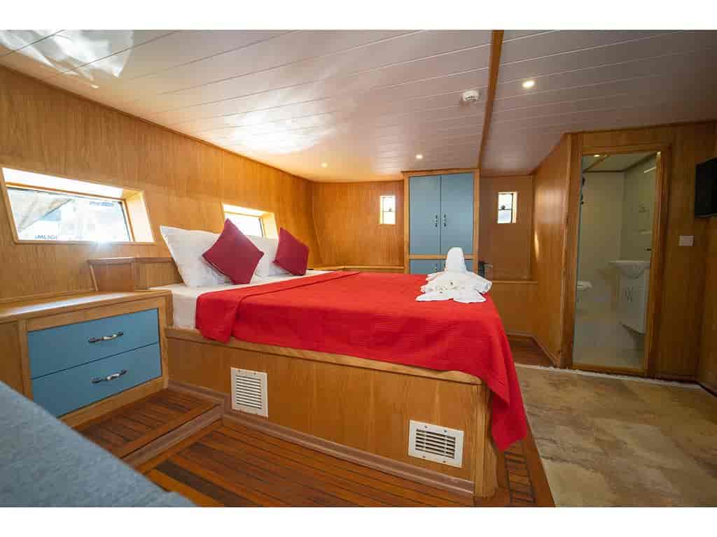 Boat picture 12