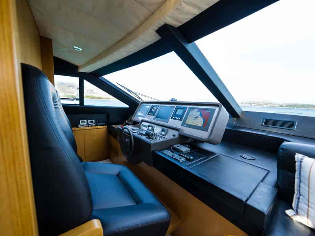 Boat picture 16