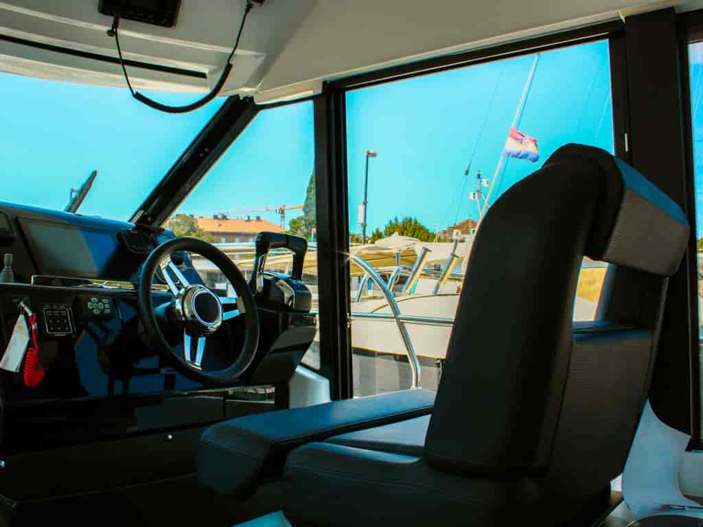 Boat picture 12