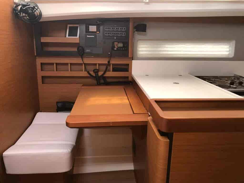 Boat picture 9