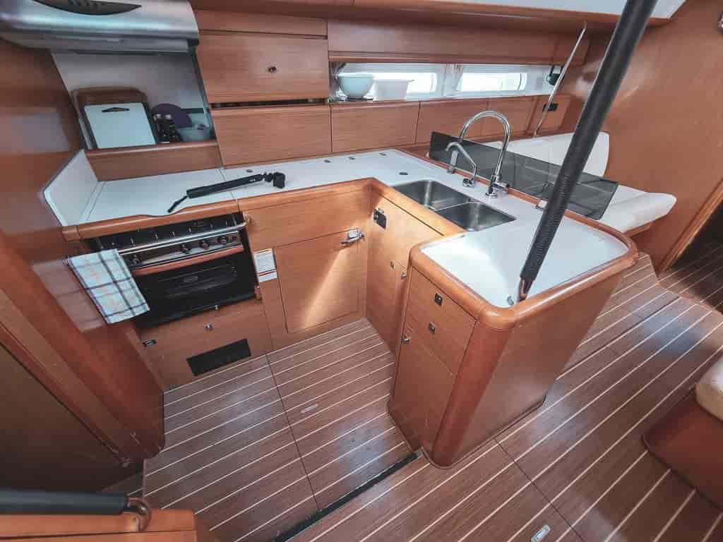 Boat picture 16