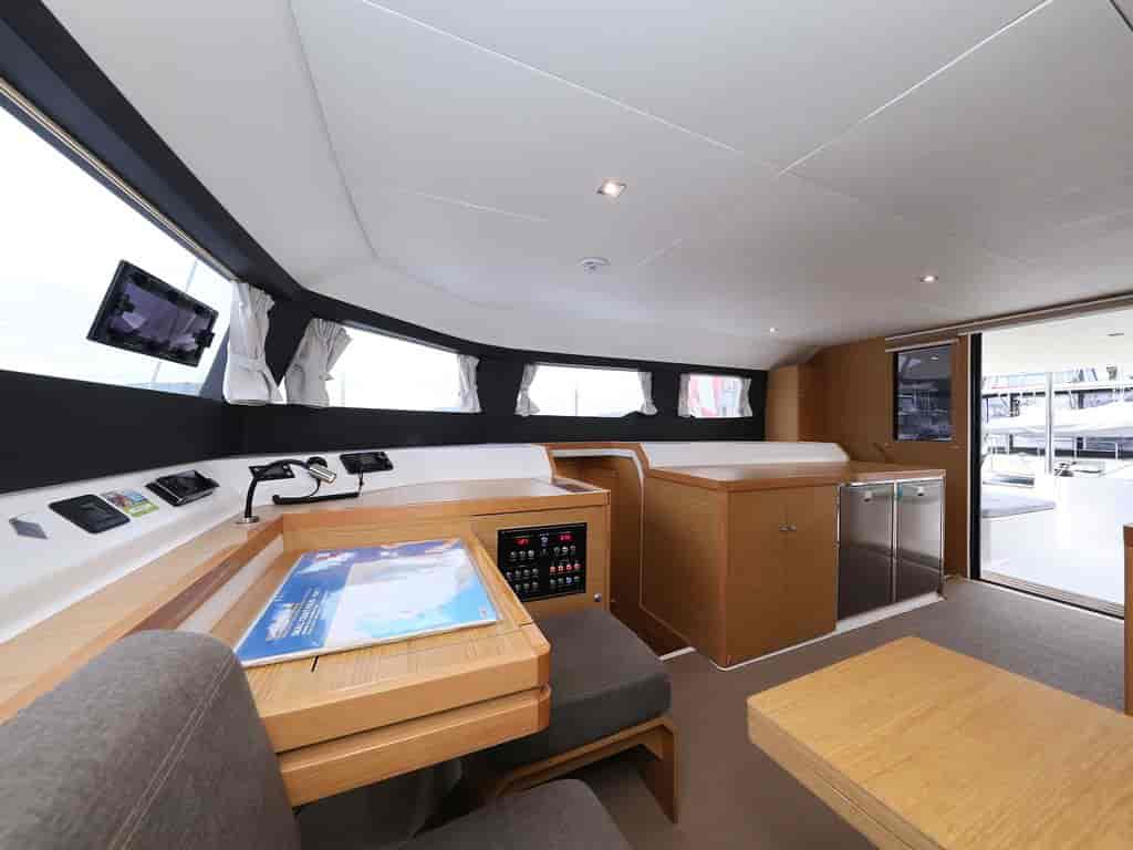 Boat picture 16