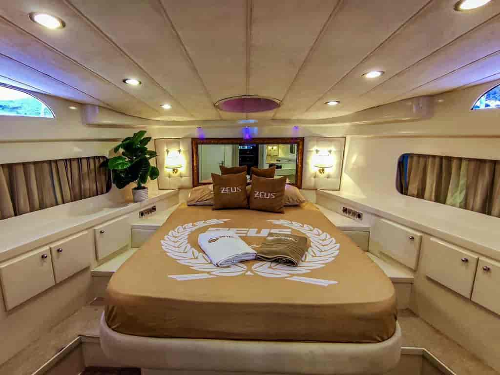 Boat picture 12