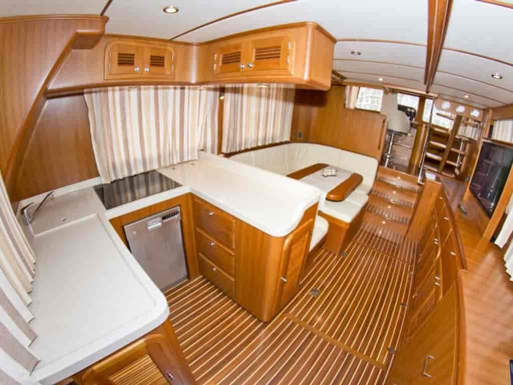 Boat picture 17
