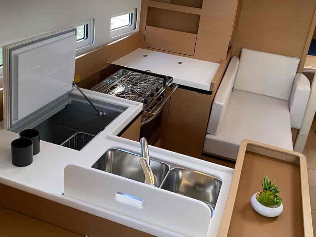 Boat picture 9