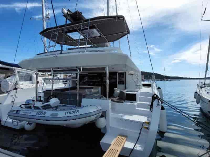 Boat picture 1