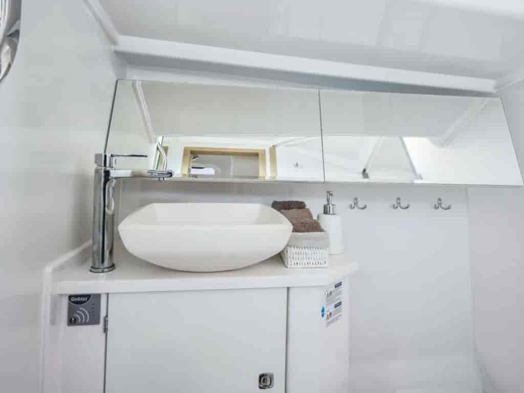 Boat picture 12