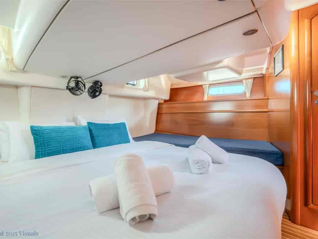 Boat picture 9