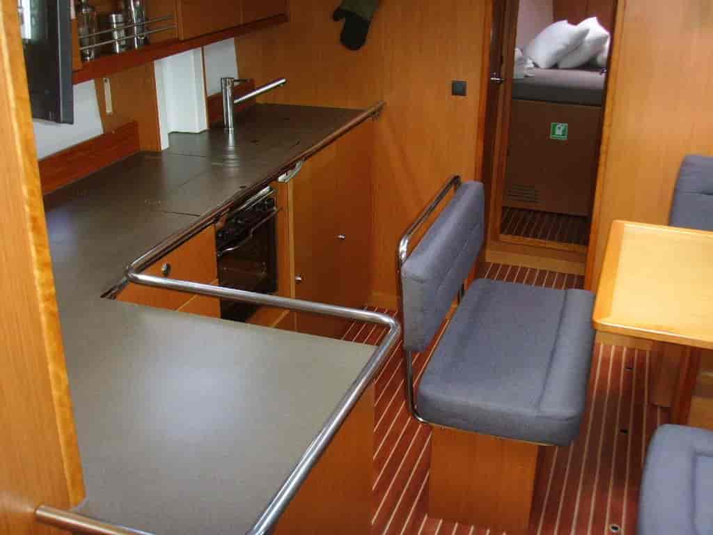 Boat picture 16