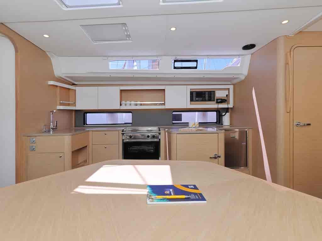 Boat picture 17