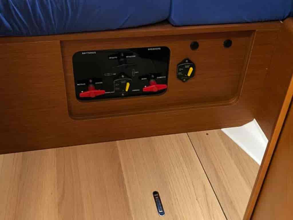 Boat picture 30