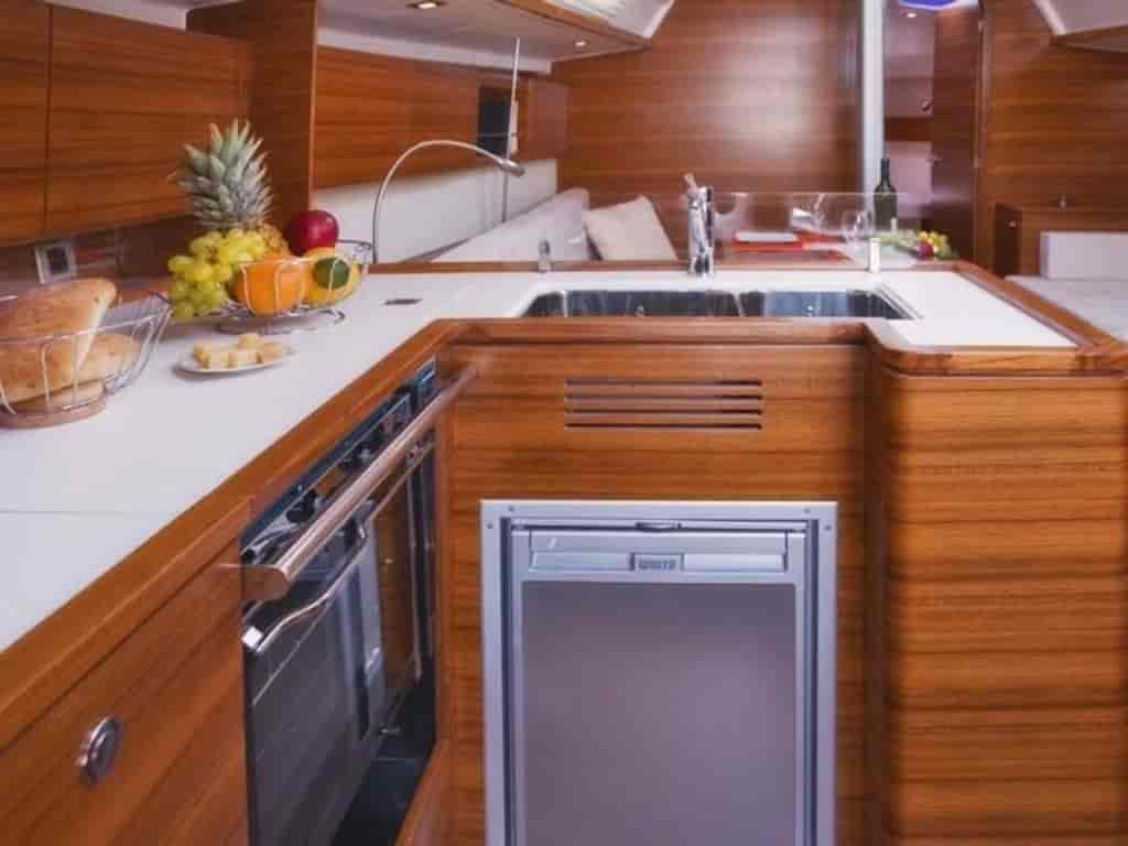Boat picture 7
