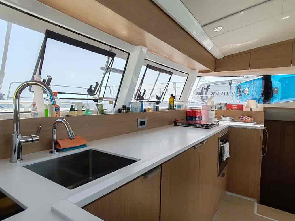 Boat picture 30