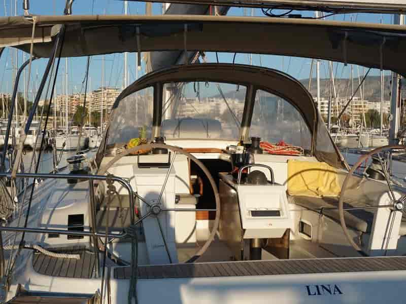 Photo of Lina, image 1 of 5