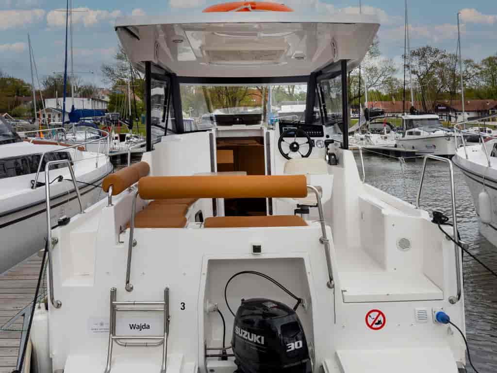 Boat picture 9