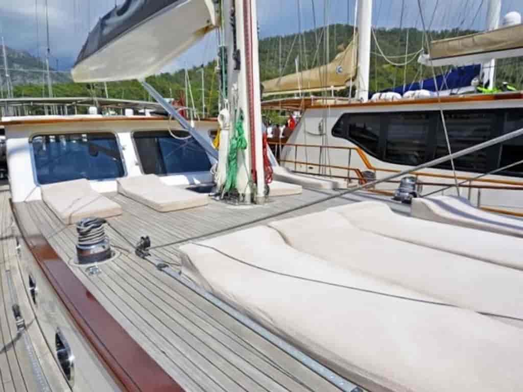 Boat picture 9