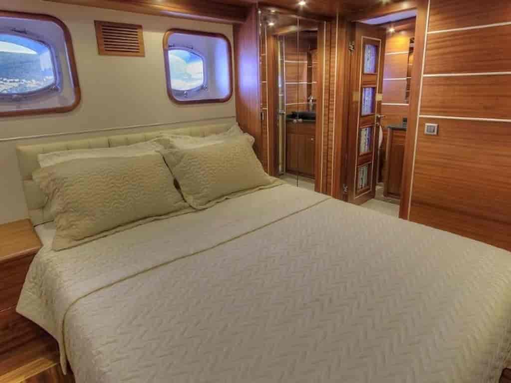 Boat picture 11