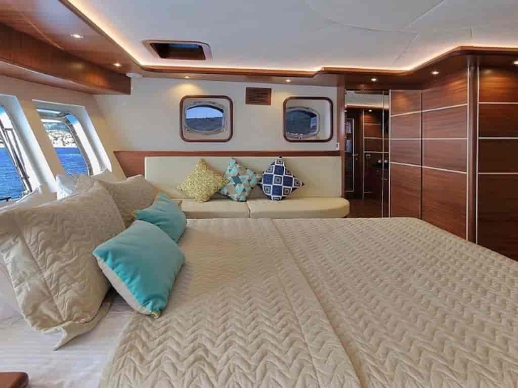 Boat picture 17