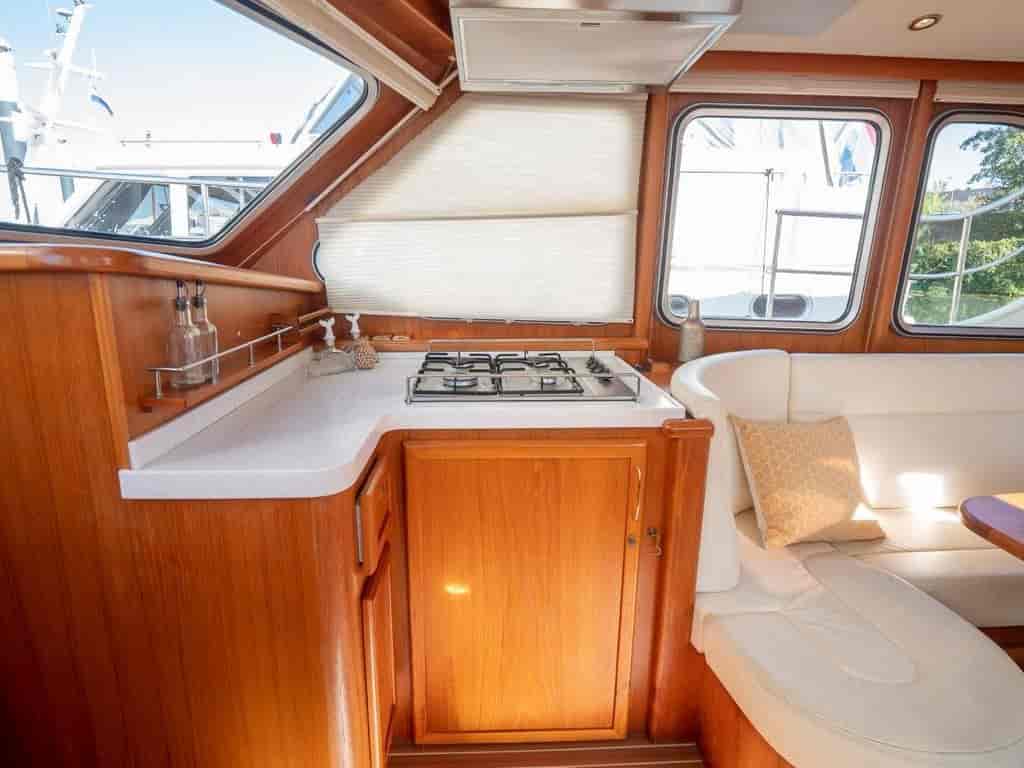 Boat picture 16