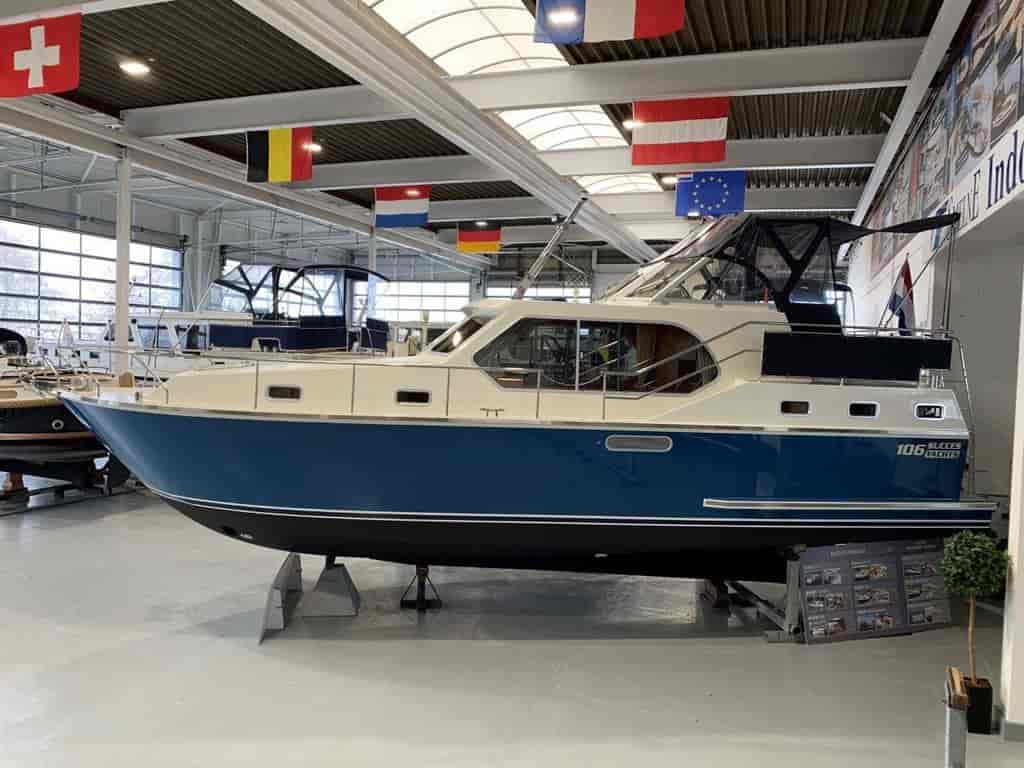 Boat picture 9