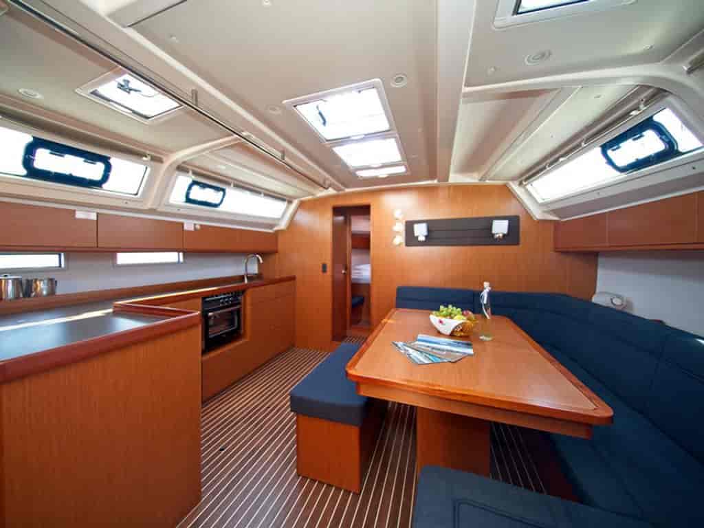 Boat picture 9