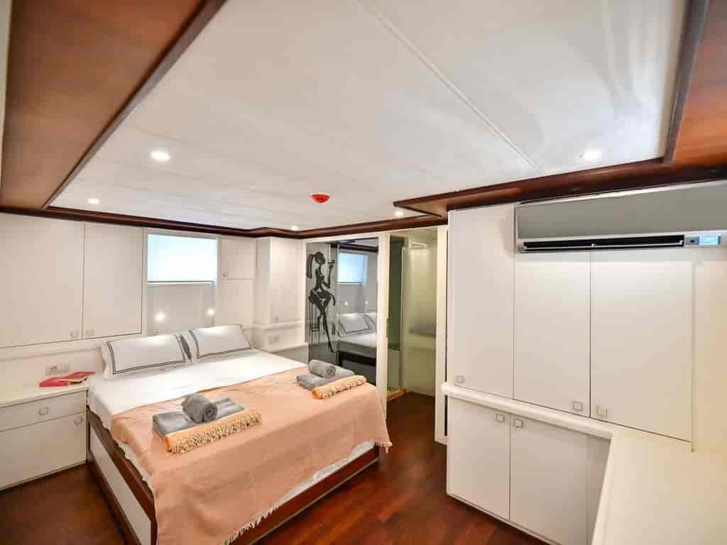 Boat picture 10