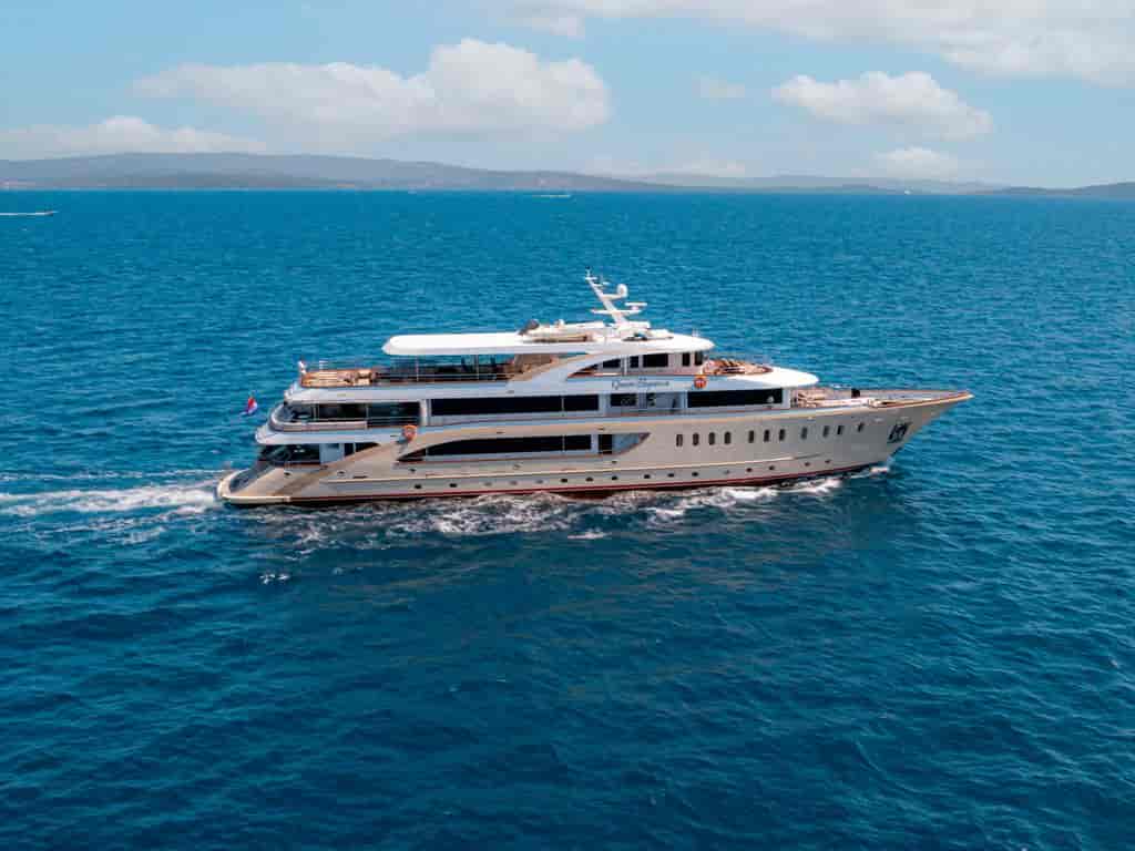 Boat picture 12