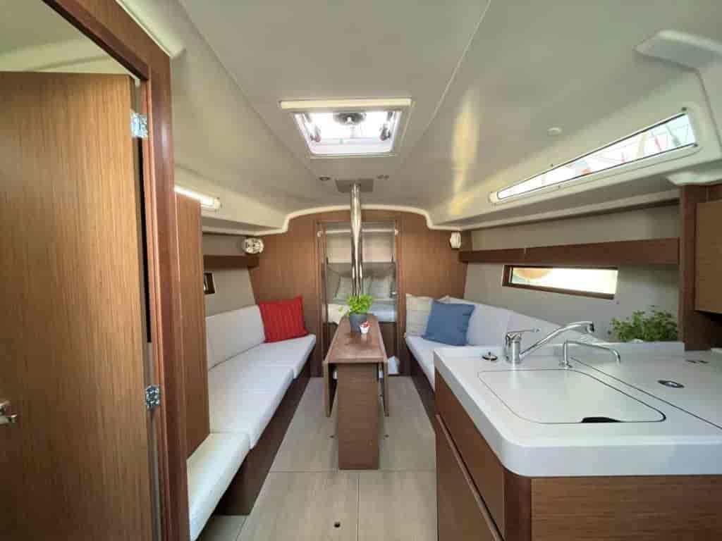 Boat picture 9