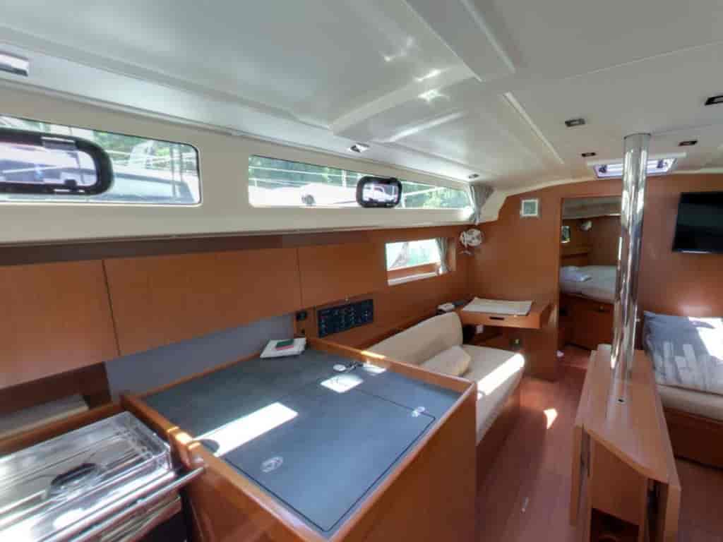 Boat picture 9
