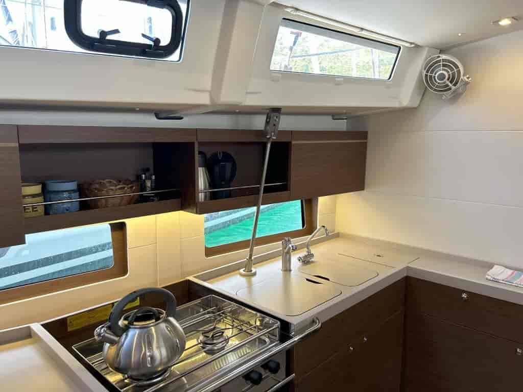 Boat picture 12