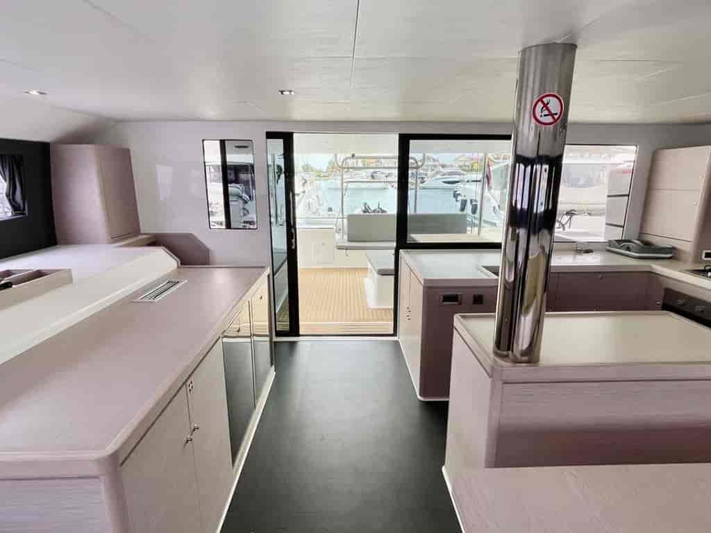 Boat picture 24